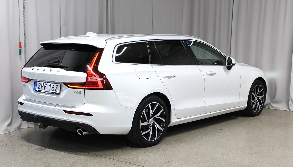 Volvo V60 T6 Twin Engine AWD 340HK, Drag, 360, HUD, Navi, S&V-hju