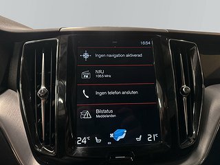 Volvo XC60 B4 AWD Geartronic Advanced S&V-hjul/Pvärm/Keyless