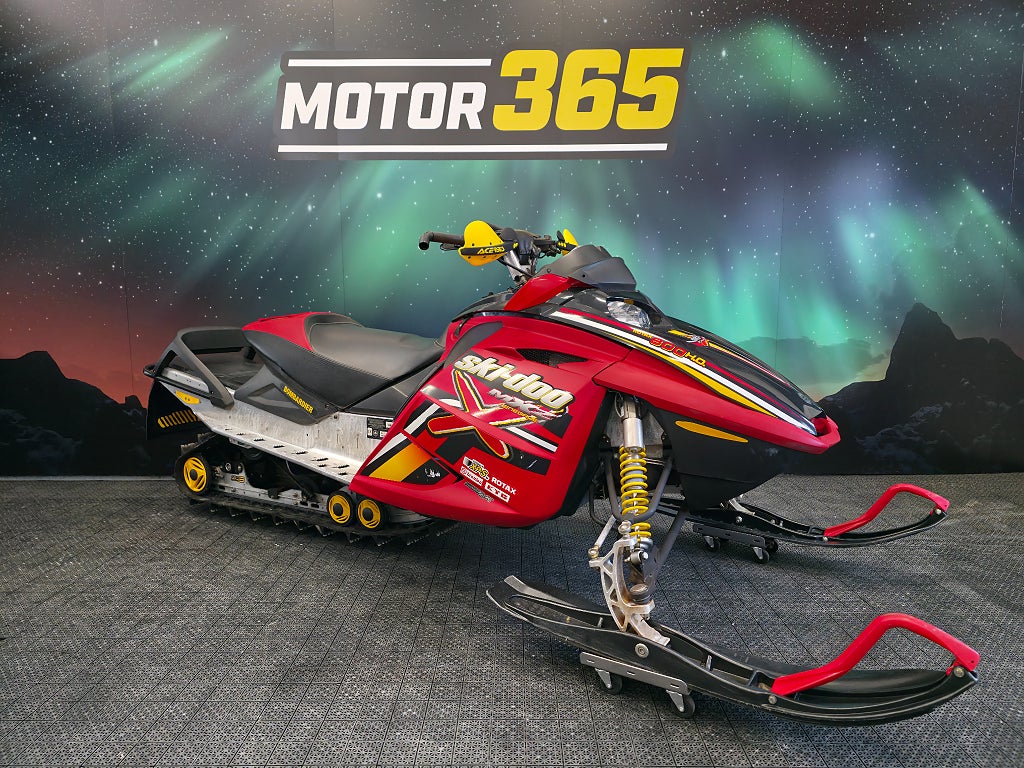Ski-Doo Renegade 800 HO • FRAKT/FINANS 499:-/MÅN • RÄNTA 3,95% 