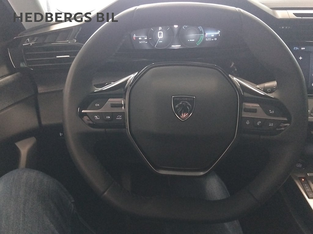 Peugeot 308 sw Hybrid 145 1.2 PureTech -DSC Allure thumbnail