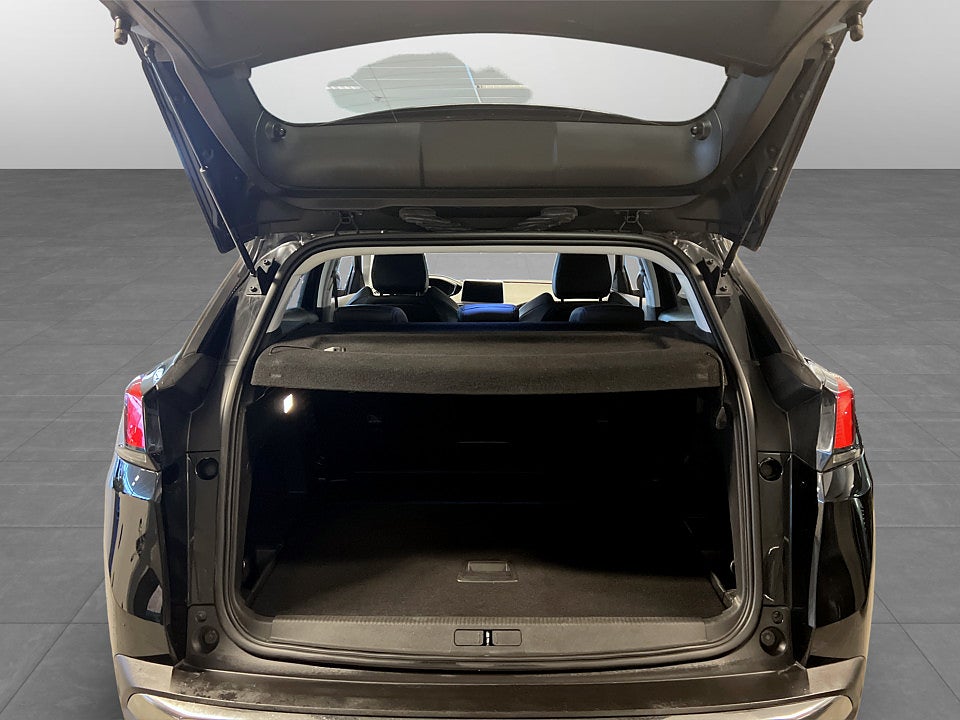 Bild på Peugeot 3008 Allure 1.2 PT 130hk - DRAG, BACKSENSORER