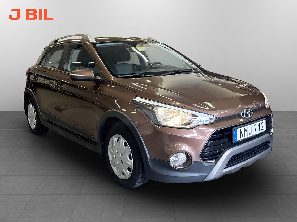 Hyundai i20 Active 1.0 T-GDI Blue 100hk RATTVÄRME