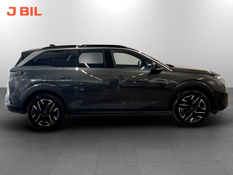 Bild på Peugeot 5008 GT Hybrid 145hk Aut B-KAMERA CARPLAY 7-SITS