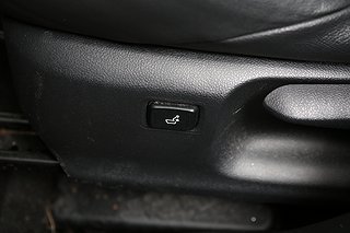 SUV Toyota C-HR 13 av 21