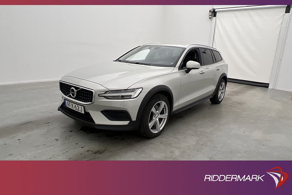 Volvo V60 Cross Country D4 AWD Momentum Värm Kamera Navi VOC