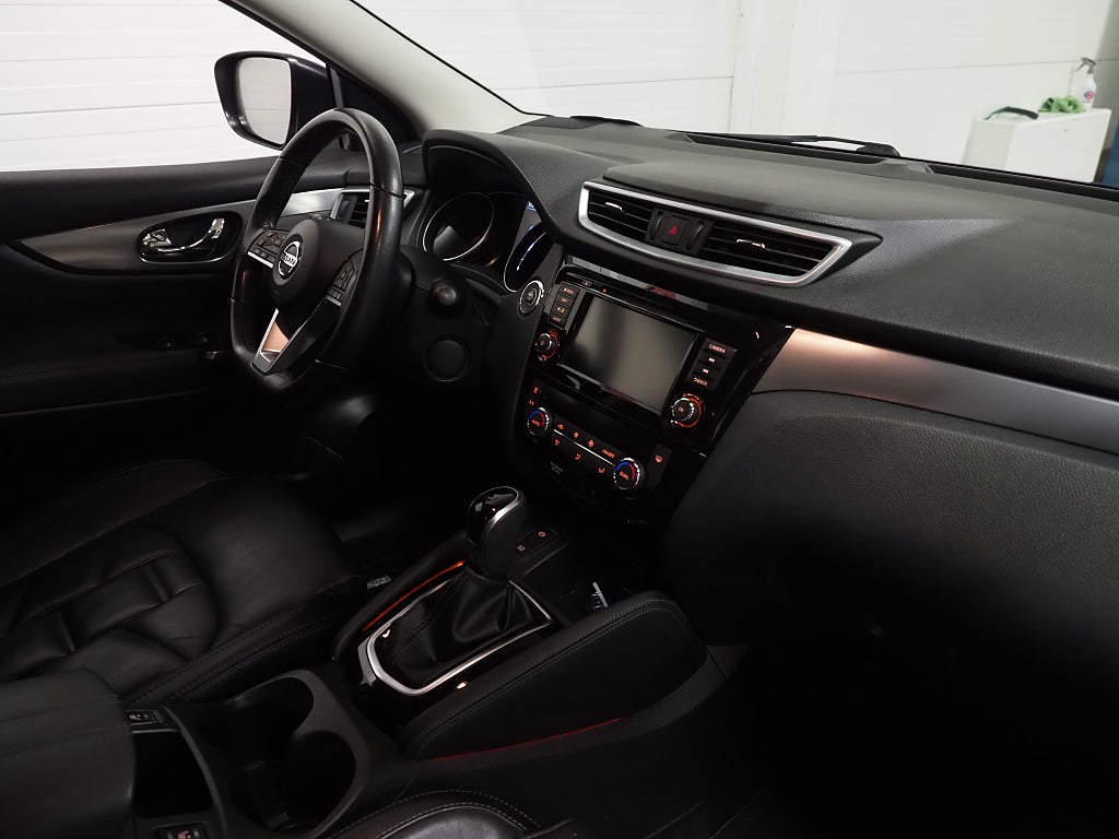 Nissan Qashqai 1.3 DIG-T DCT 158hk Tekna Drag 360° Navi Skinn 19" 2021
