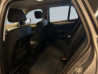 BMW X1 xDrive18d Dragkrok/MoK-Värm/SoV-Däck/Psensorer/Kamkedja – bild 13