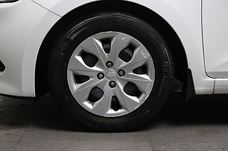 Halvkombi Hyundai i20 8 av 23