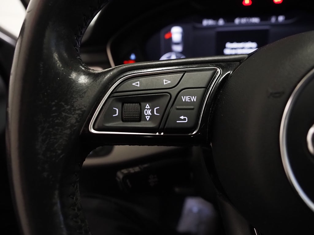 Audi A4 Avant 2.0 TDI Quattro S Tronic Cockpit Navi Kamera Drag 2018