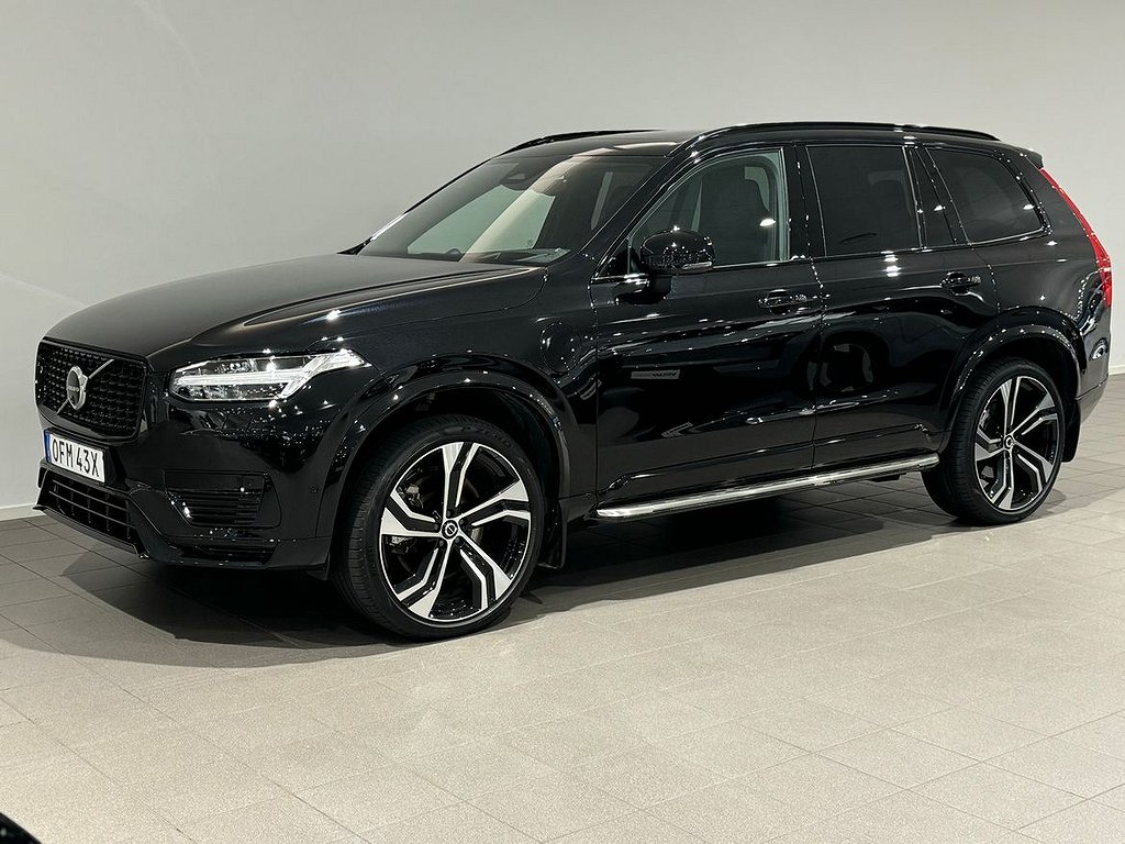 Volvo XC90 Recharge T8 Ultimate Dark Edition.