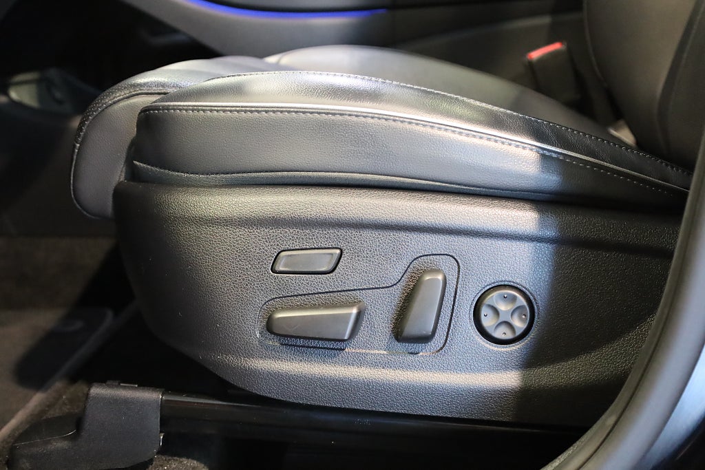 Hyundai Santa Fe HEV AWD Advanced Pano 360° Navi Head Up Krell Läder 2021