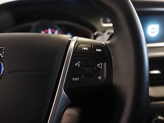 Halvkombi Volvo V40 Cross Country 19 av 24