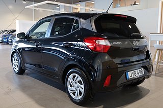 Halvkombi Hyundai i10 3 av 20