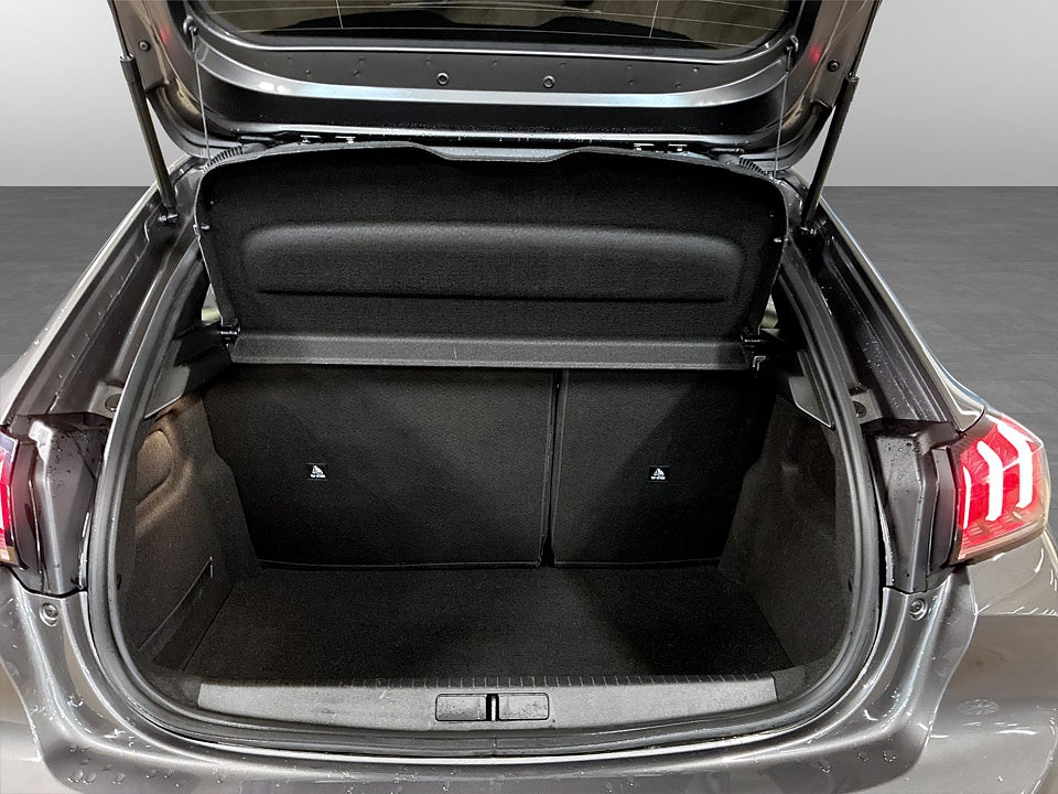 Bild på Peugeot 208 Allure 1.2 PT 100hk Aut B-KAMERA CARPLAY