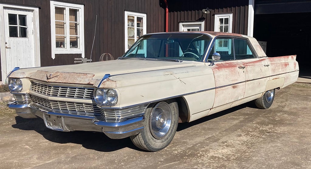 Cadillac De Ville Sedan de ville  4 window Hardtop 1964