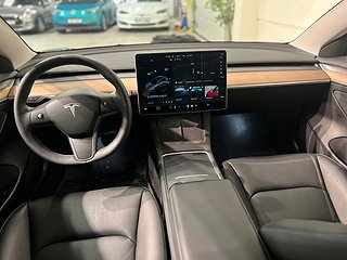 Tesla Model 3 Long Range AWD Kamera Garanti Skinn S/V-hjul