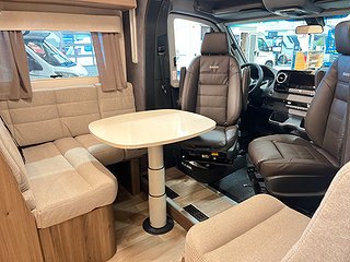 Husbil-halvintegrerad Kabe Travel Master Royal X 780 LGB 11 av 32