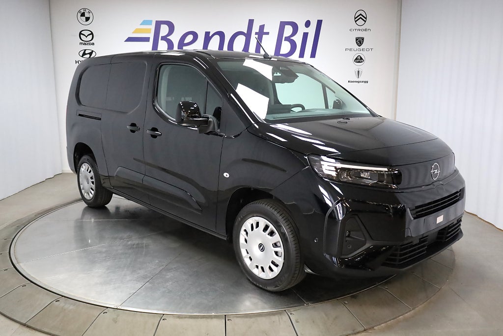 Opel Combo L2 1.5 BlueHDi | ELITE | Dragkrok | Värmare | Lagerbil 