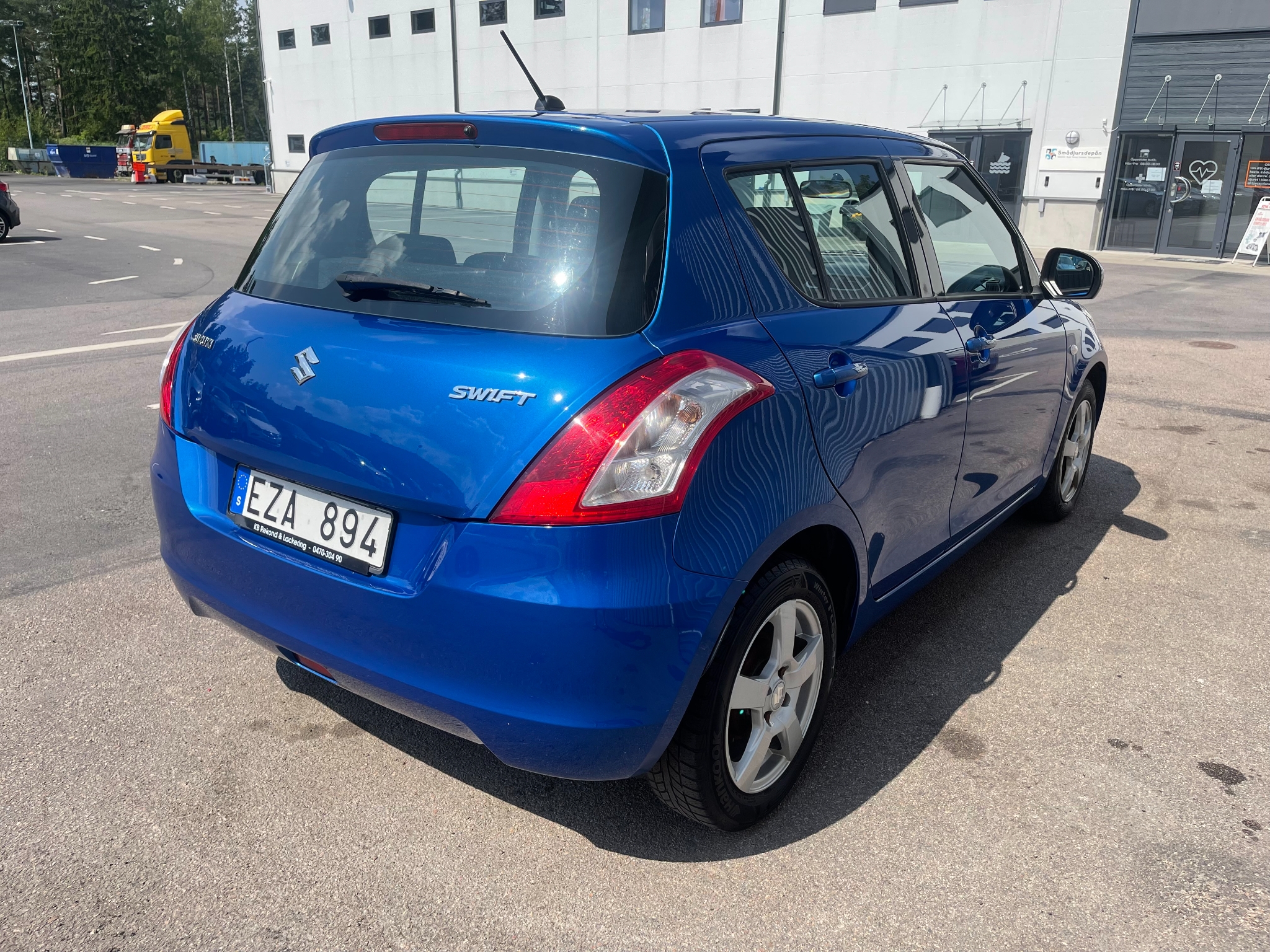 Suzuki Swift 5-dörrar 1.2 VVT GL 94hk 2012, bild 7/38