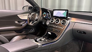 Mercedes-Benz C 200 Cabriolet har en 1,5-liters rak fyra på 184 hästkrafter. 