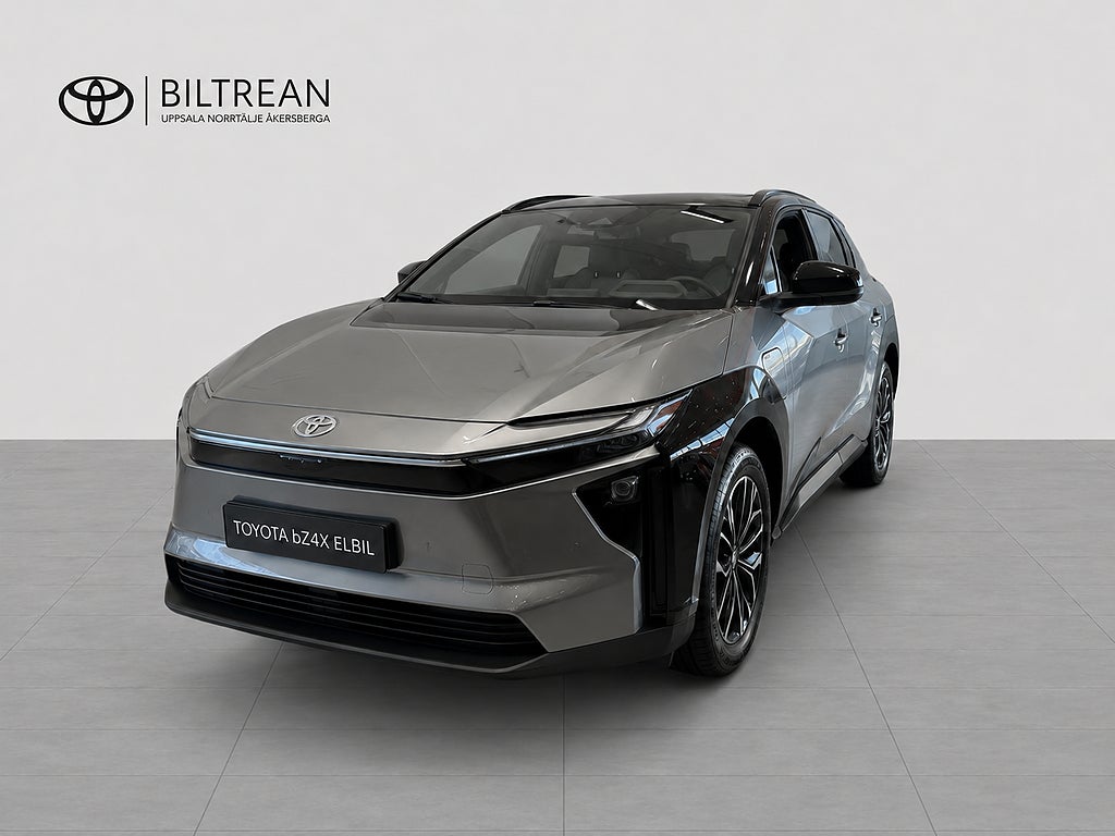 Toyota bZ4X TOYOTA bZ4X – JUST NU MED 0% RÄNTA & 3 ÅRS FRI SERVICE!