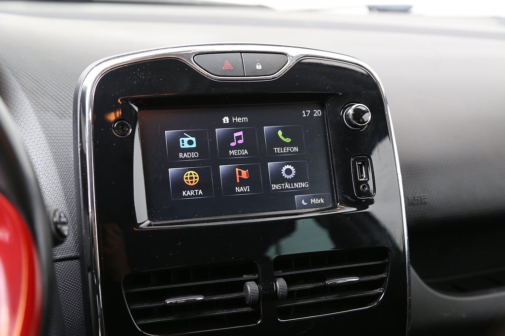 Renault Clio Energy IV TCe 90hk Dunamique Stylepaket 2014