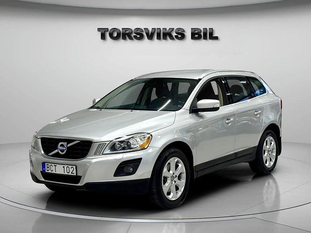Volvo XC60 2.4D AWD Geartronic Summum  - miniatyr 2