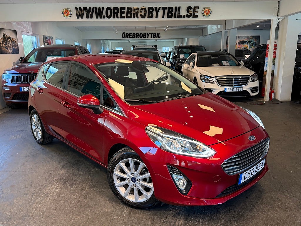 Ford Fiesta 5-dörrar 1.0 EcoBoost Titanium Gps 101hk Lågmil