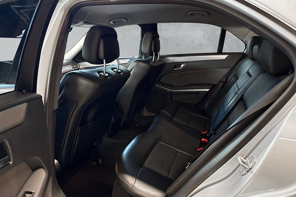 Mercedes-Benz E 220 CDI BlueEFFICIENCY Plus Avantgarde AMG Välservad