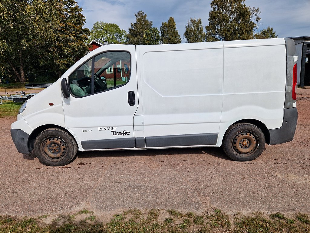 Renault trafic Skåpbil 2.9t 2.0 dCi Euro 4