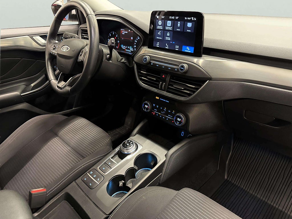 Ford Focus Kombi 1.5 Automat Titanium Vinterhjul  - miniatyr 14