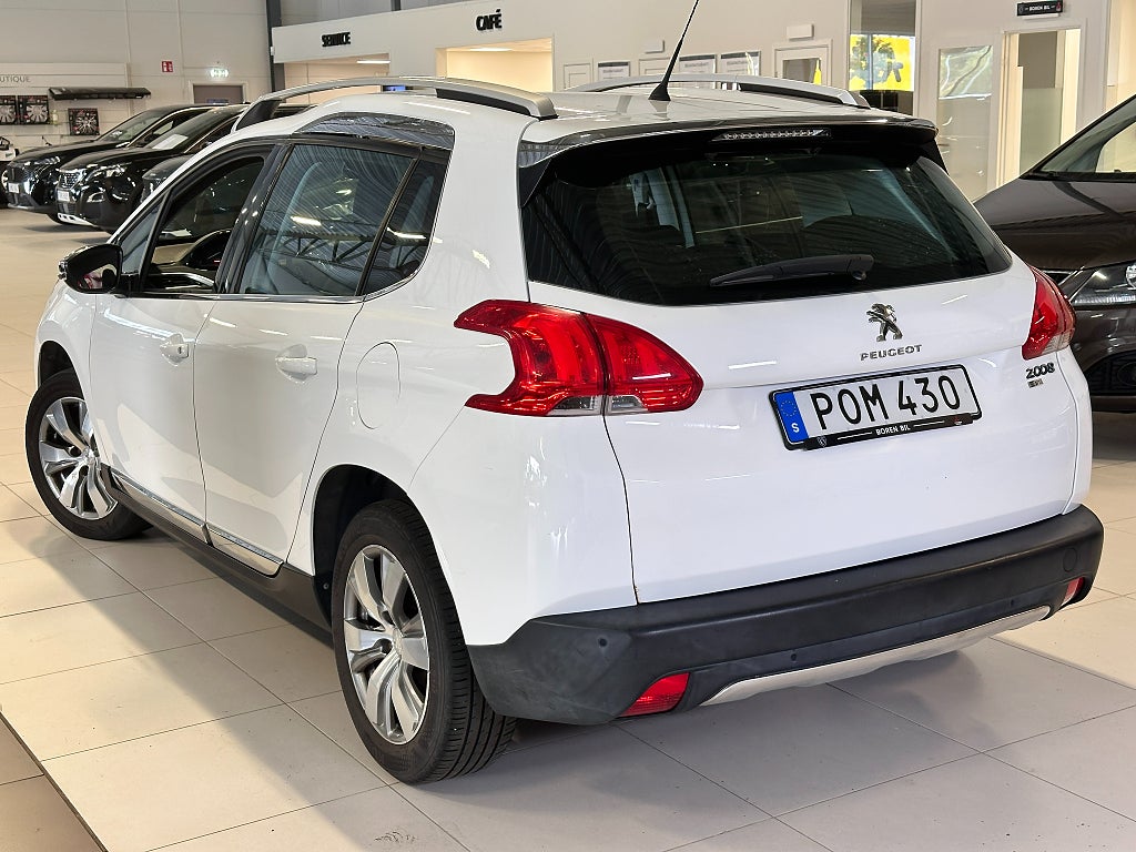 Peugeot 2008 Allure 1.2 VTi 82hk EGS Euro 6 thumbnail