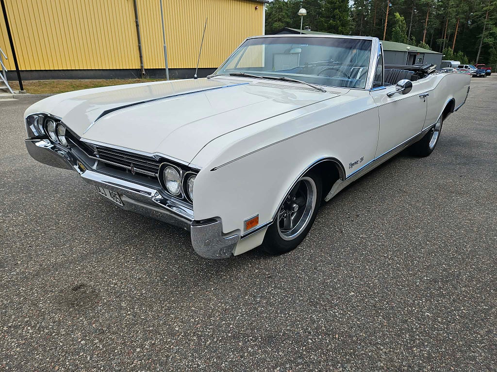 Oldsmobile Dynamic 88 Cab 7.0 V8 Aut