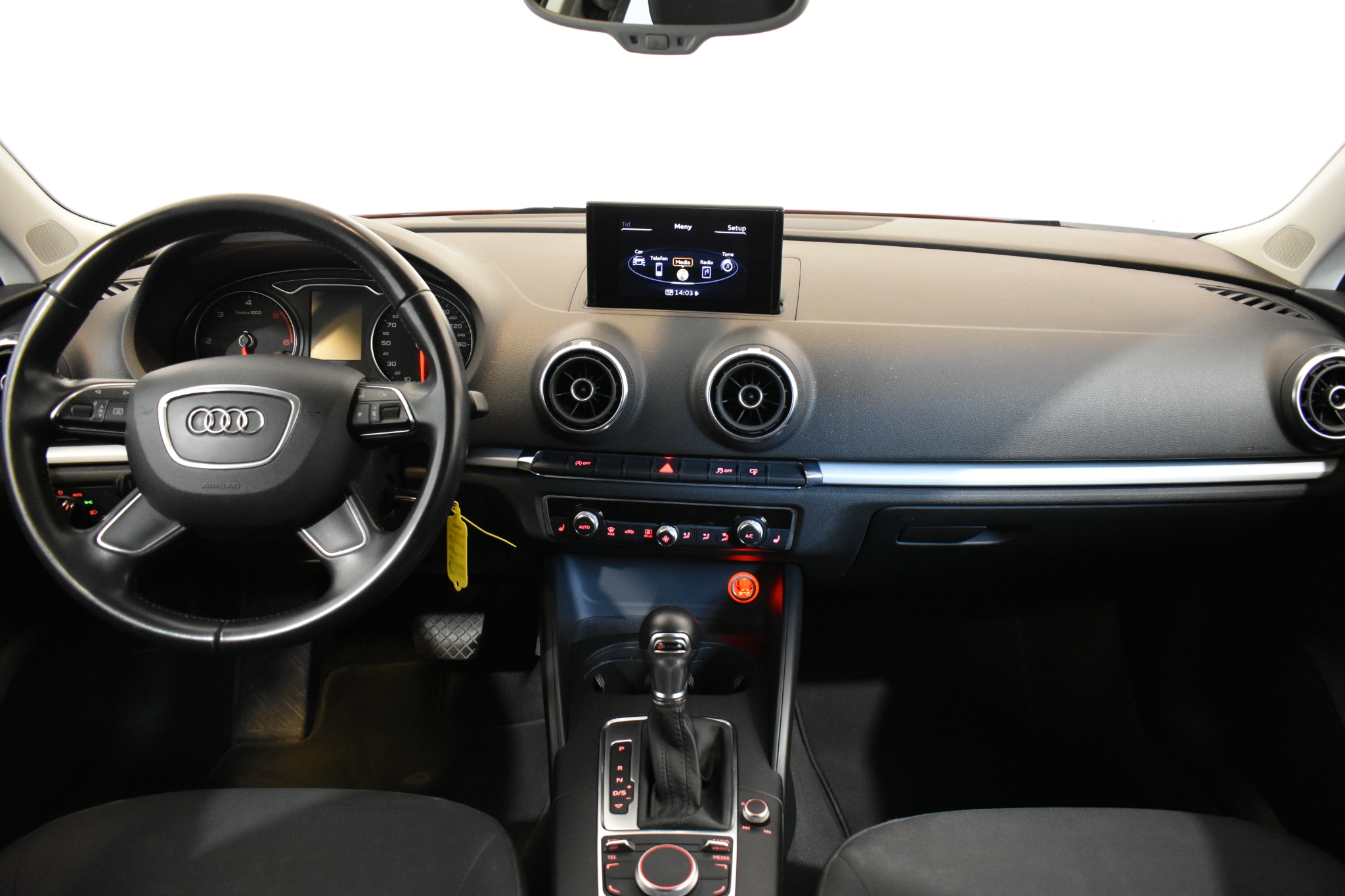 Audi A3 2015, bild 6/38