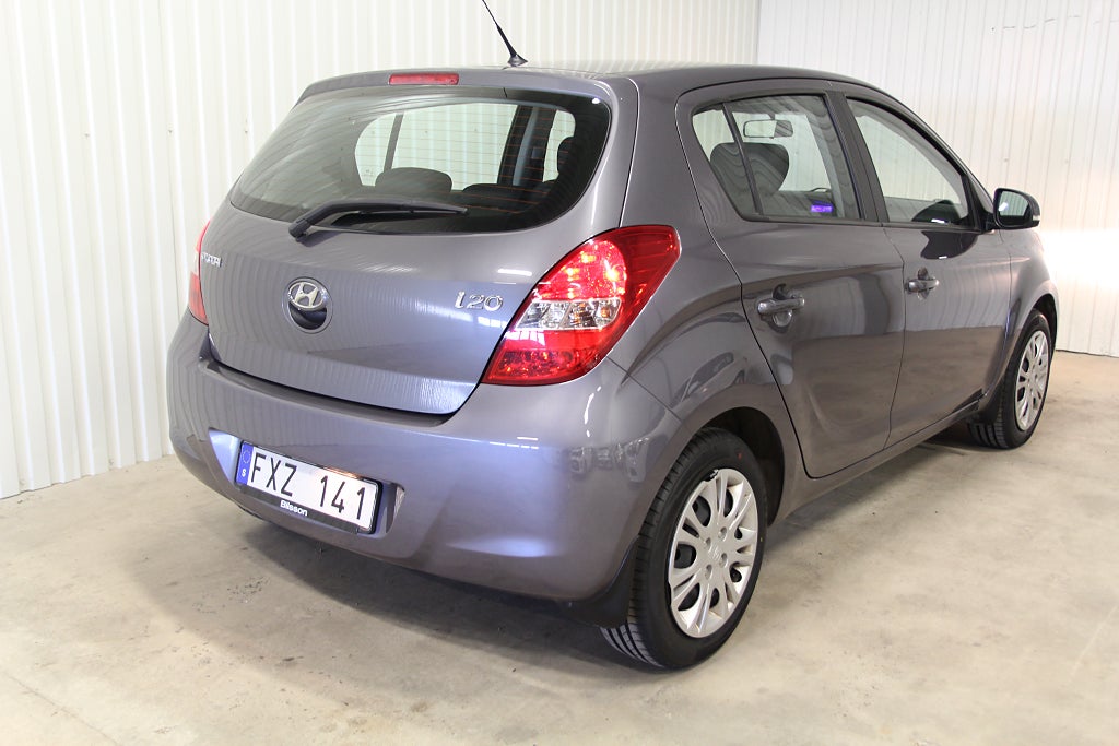 Hyundai i20 5-dörrar 1.4 AUTOMAT, låga mil, mycket fint skick!