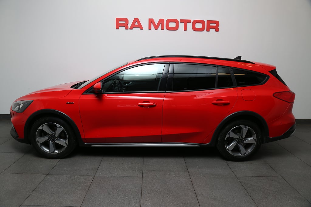 Ford Focus Active 1,0 EcoBoost 125hk Active Kombi Kamera Dragkrok 2020