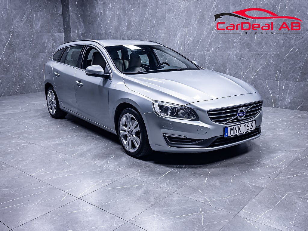 Volvo V60 D4 181hk Geartronic Momentum Värmare Skinn PDC Drag VOC