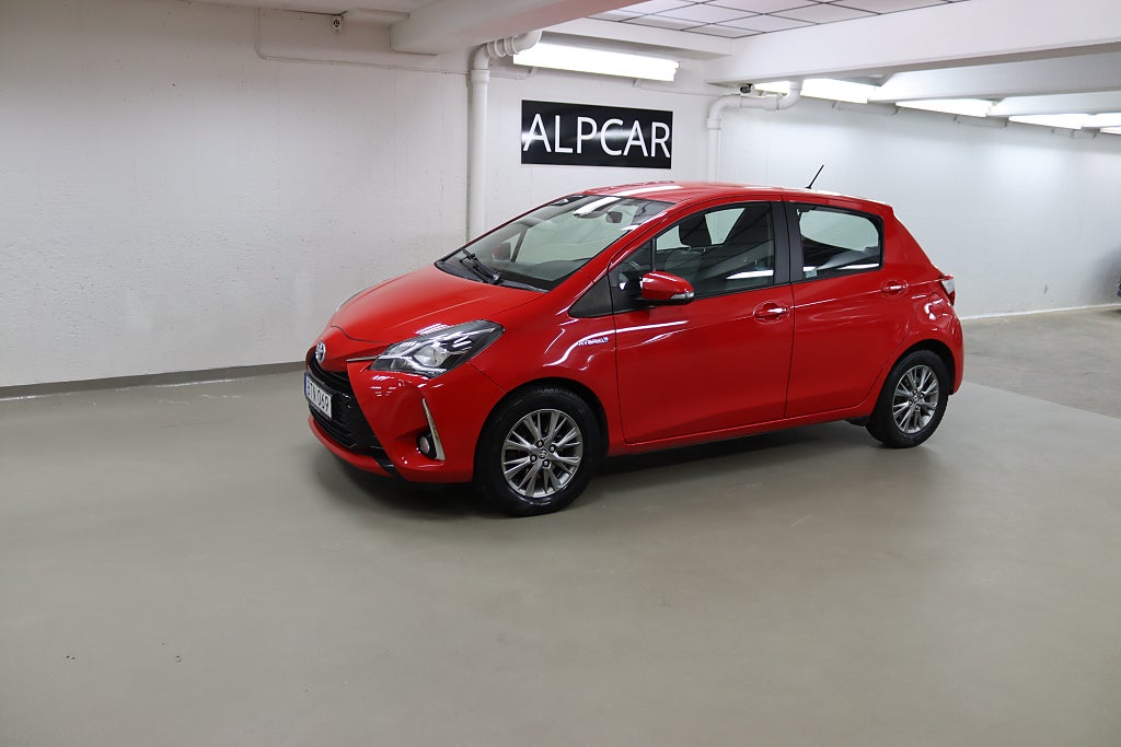 Toyota Yaris HSD 1,5 101 HK NYSERVAD V-HJUL 6600 MIL