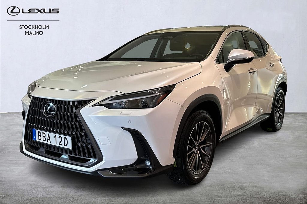 Lexus NX 350h Business 242hk P-värm Keyless Backkamera Skinn Elstolar PDC