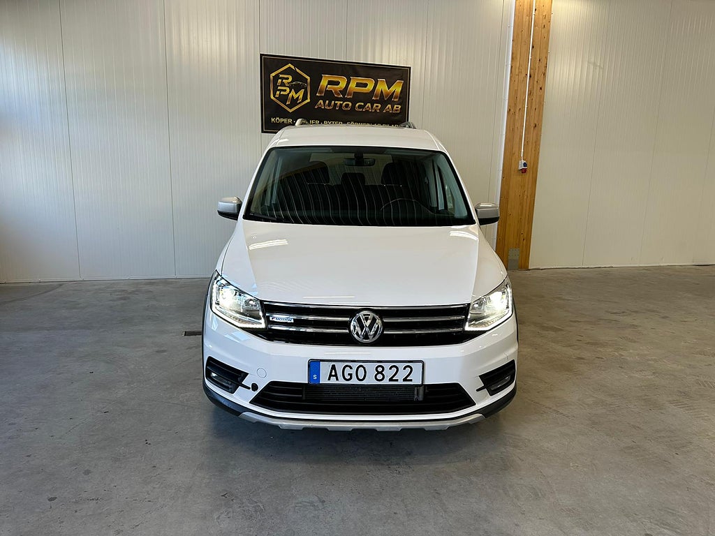 Volkswagen Caddy LIFE CROSS 2.0TDI AUT 4-MOTION  DRAG VÄRAMRE  KAMERA