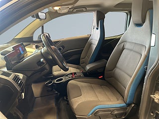BMW i3 120Ah Comfort Advanced Pvärme Backkamera Navi S&V-däck – bild 7