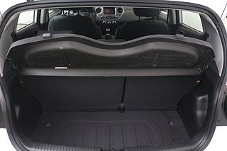 Halvkombi Hyundai i10 15 av 16