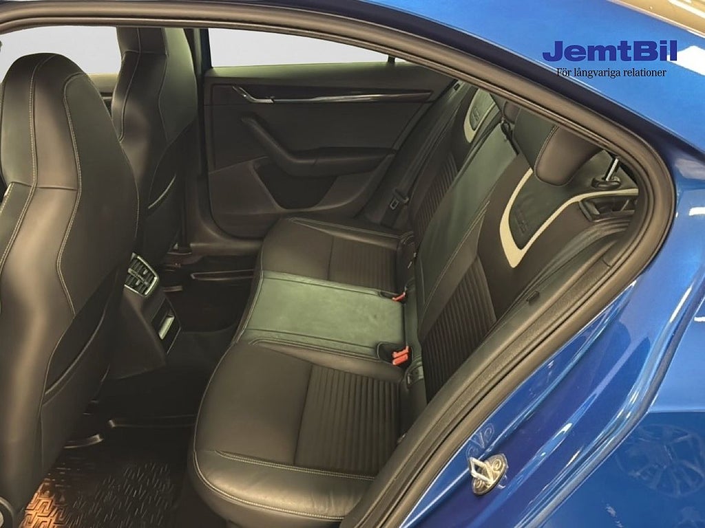 Skoda Octavia 2015 - miniatyr 8