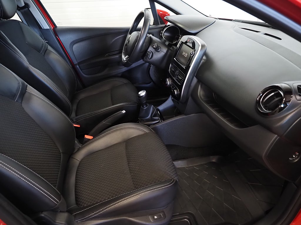 Renault Clio Sport Tourer 0.9 TCe 90hk Intens Navi Bass Reflex 2019