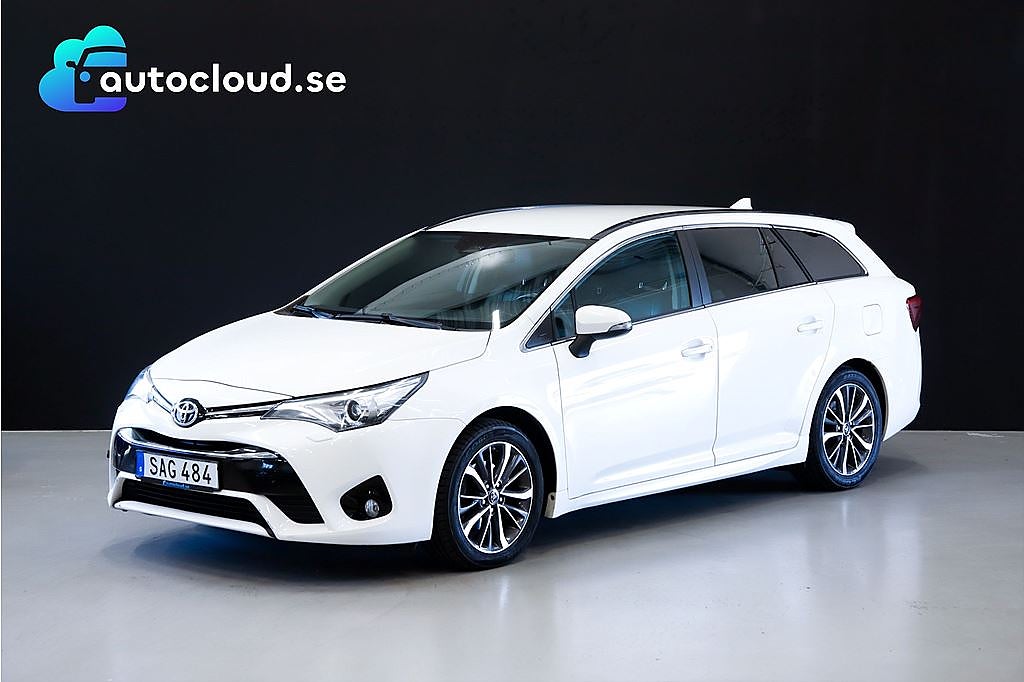 Toyota Avensis 1.8 Intense Edition Skinn M-Värm