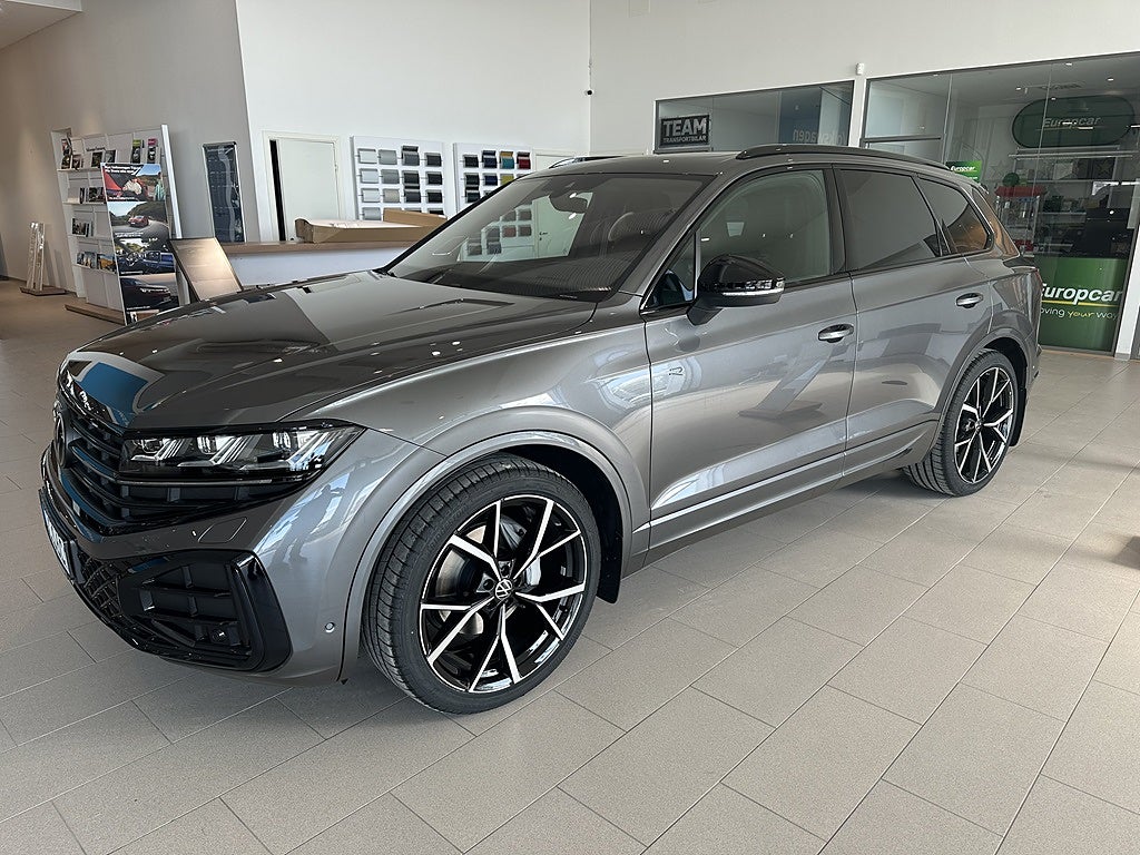 Volkswagen Touareg R-LINE TDI 286 HK 4M