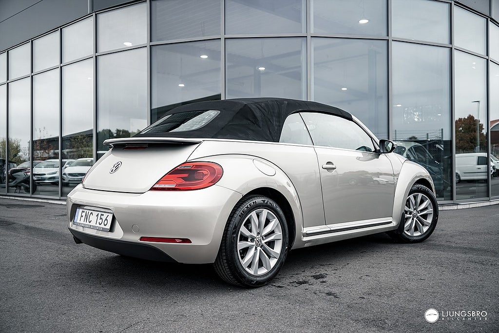 Volkswagen Beetle 2016 - miniatyr 3