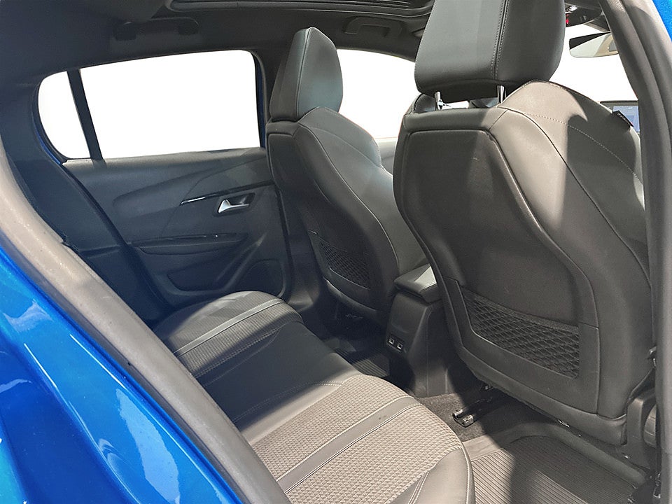 Bild på Peugeot 208 GT-Line 1.2 PT 130hk Aut PANO B-KAMERA