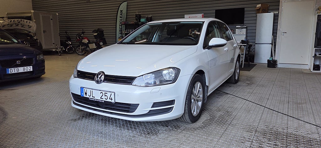 Volkswagen Golf 5-dörrar 1.6 TDI DPF BMT Masters Euro 5