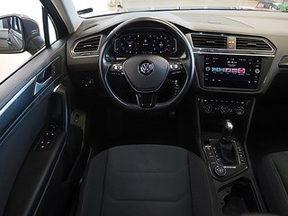 SUV Volkswagen Tiguan 16 av 23